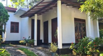 House for sale in Yakkala